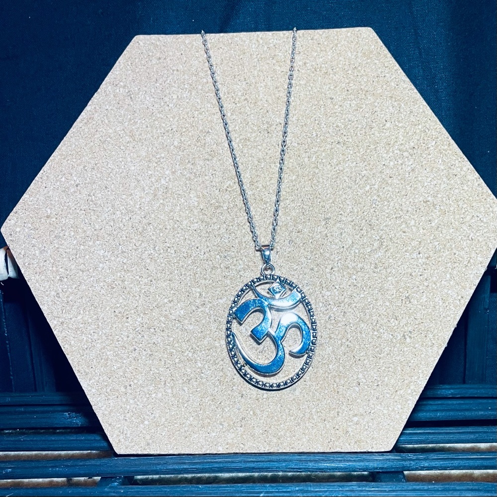 Gorgeous Om Pendant Necklace